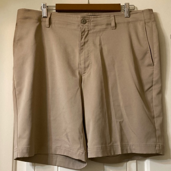 Men’s ProTour Size 38 Shorts - Picture 1 of 5